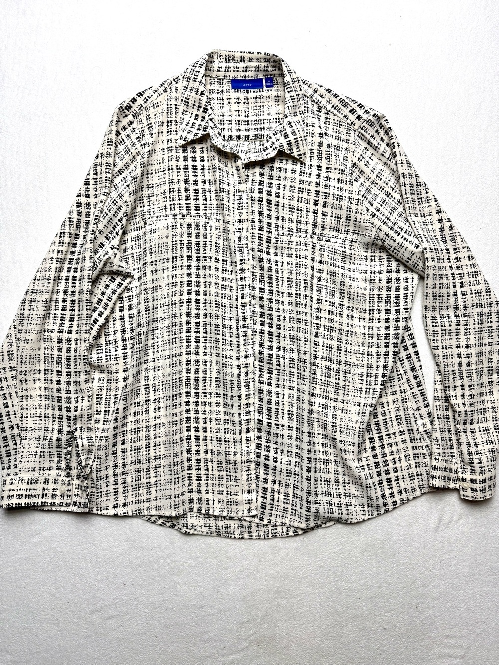 Apt. 9 Black and White Plaid Collared Button-Front Blouse